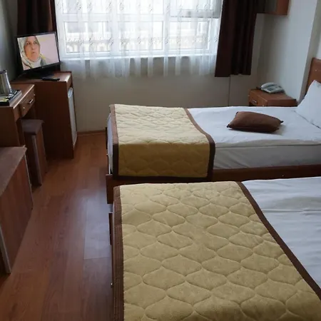 Nora Hotel 2*